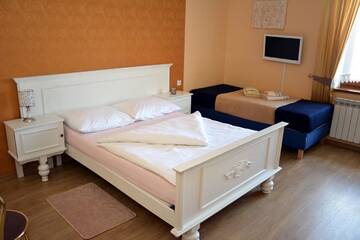 Фото номера Большой двухместный номер с 1 кроватью Отель Hotel Heaven г. Chabsko 5