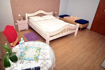 Фото номера Большой двухместный номер с 1 кроватью Отель Hotel Heaven г. Chabsko 3